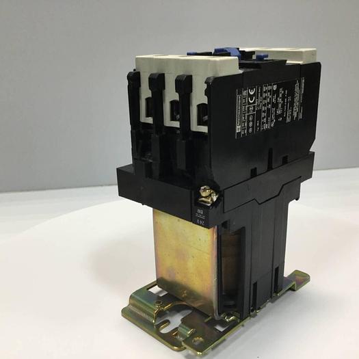Used TELEMECANIQUE Contactor LP1D5011 #94118