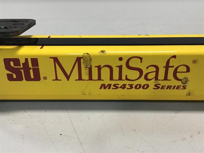 Used STI Light Curtain Receiver MS4324BR #130197