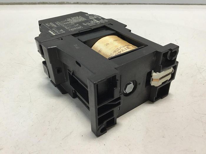 Used SIEMENS Contactor 3TF4010-0B Used