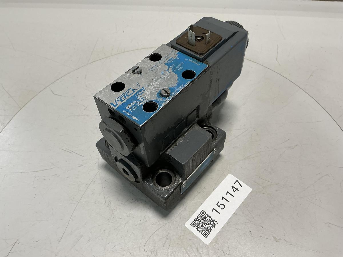 Used VICKERS DG4V-3-2AL-M-U-HL7-60