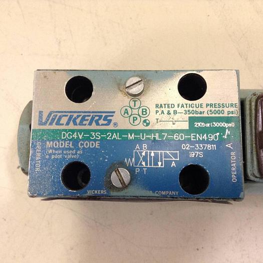 Used VICKERS Directional Valve DG4V-3S-2AL-M-U-HL7-60-EN490 #80178