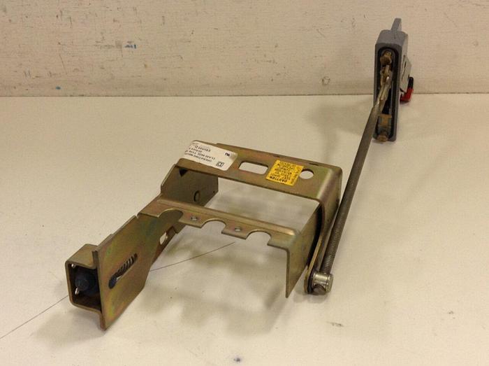 Used SQUARE D Operating Handle 9422-RN-1 #87236
