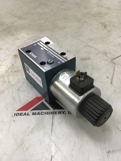 Used BOSCH Valve 0 810 001 816 081WV10P1V1045WS024/00D0 #141451