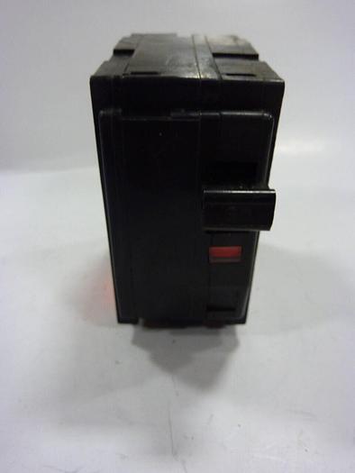 Used SQUARE D 30 Amp Circuit Breaker QO230 #51658