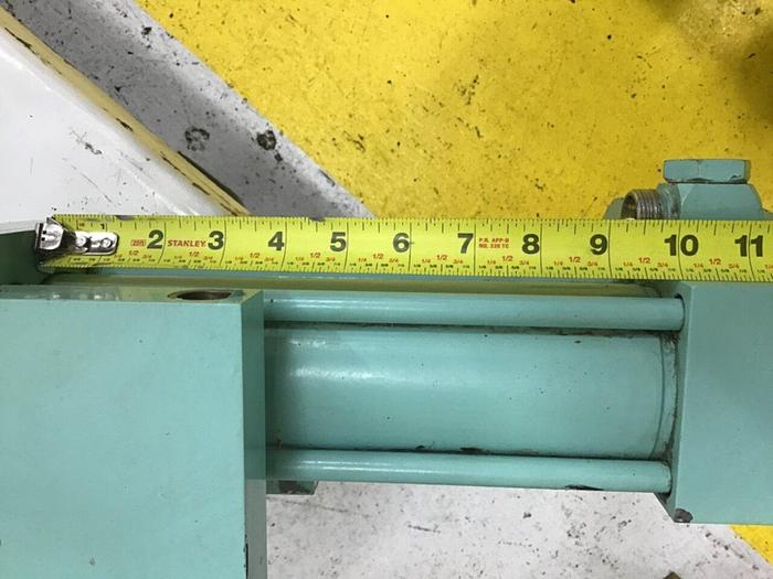 Used ENGEL Traversing Cylinder ES2000/500 / TC Used