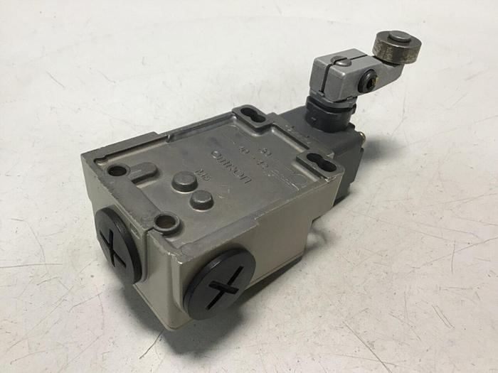 Used OMRON Limit Switch D4B-6C15N-SHI #121658