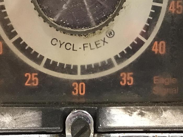 Used EAGLE SIGNAL Gauge XWHS75-S / G Used #145389