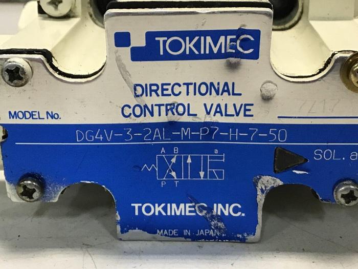 Used VICKERS Tokimec Directional Control Valve DG4V-3-2AL-M-P7-H-7-50 #132968