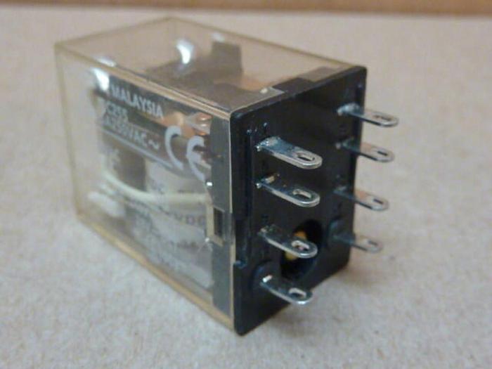 Used OMRON Relay MY2N #32999