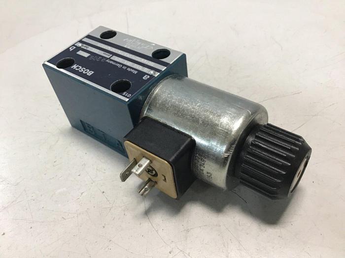 Used BOSCH Servo Valve 0 810 091 561 #116979