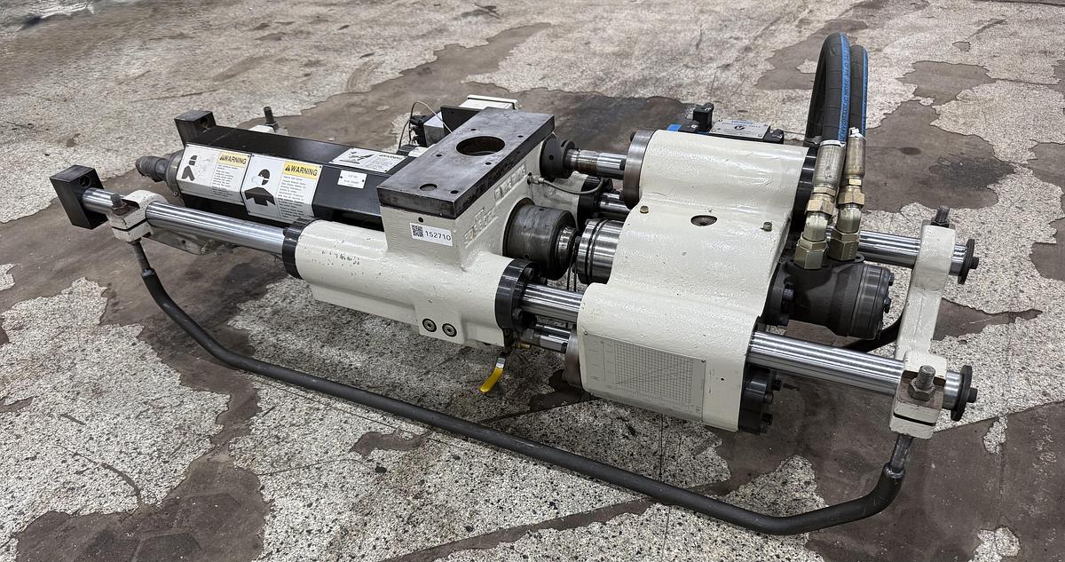 Used CINCINNATI MILACRON VST 85-6.04 INJECTION UNIT