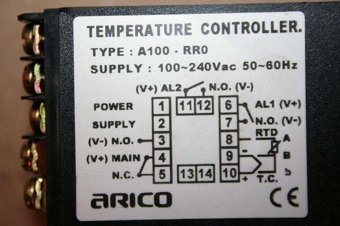 Used ARICO Temperature Controller TYPE A100-RPO Used