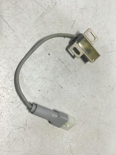 Used FUJI ELECTRIC Proximity Switch PE-B4D3 #128427