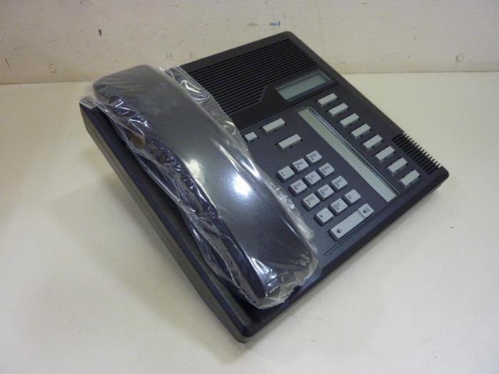 NORTHERN TELECOM Telephone M7208B #57183