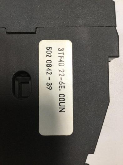 Used SIEMENS Contactor 3TF4022-6E #103543