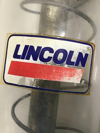 Used LINCOLN LUBRICATING CO Air Operated Grease Pump 83668 #134670
