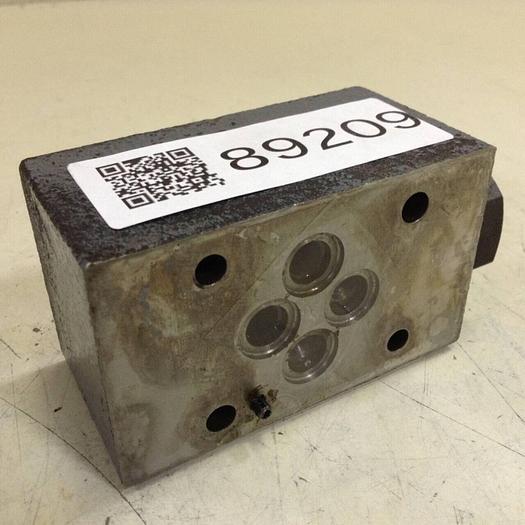 Used VICKERS Check Valve DGMDC 3 Y PK 41 #89209