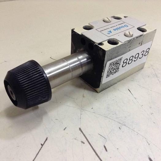 Used VICKERS Valve QG3C10B1HSDC24 #88938