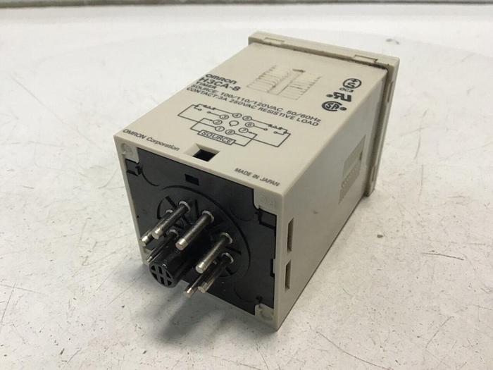 Used OMRON Timer H3CA-8 #124244