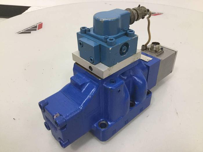 Used MOOG Servo Valve D644-303 Used