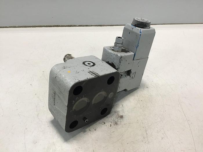 Used VICKERS Valve CG5060AFMUHL7110 #139857