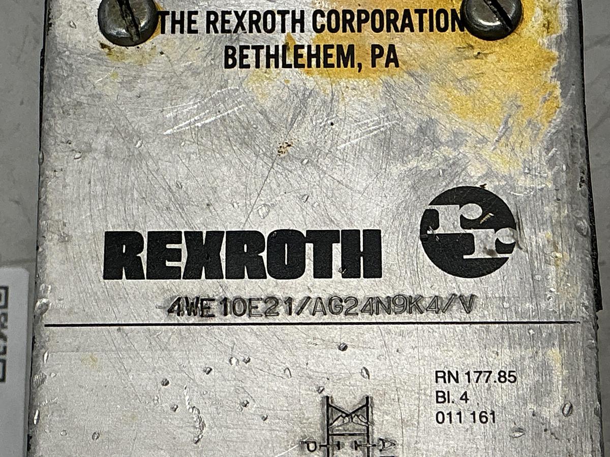 Used REXROTH 4WE10E21/AG24N9K4/V VALVE USED #151937