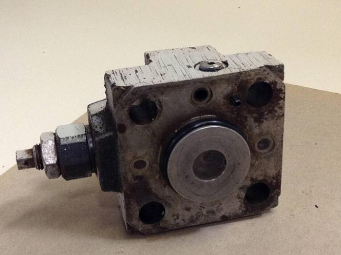Used VICKERS Hydraulic Valve CVCS25C1S2W24510 #67809