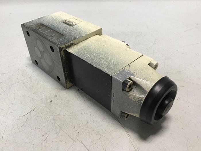 Used KRAUSS MAFFEI Valve 2569914 #125932