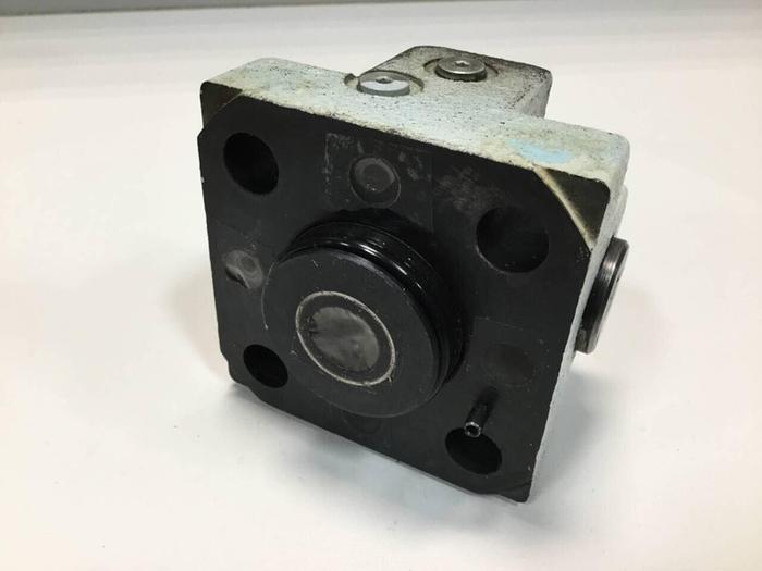 Used VICKERS Valve CVCS25W11S210A00B12 #98921