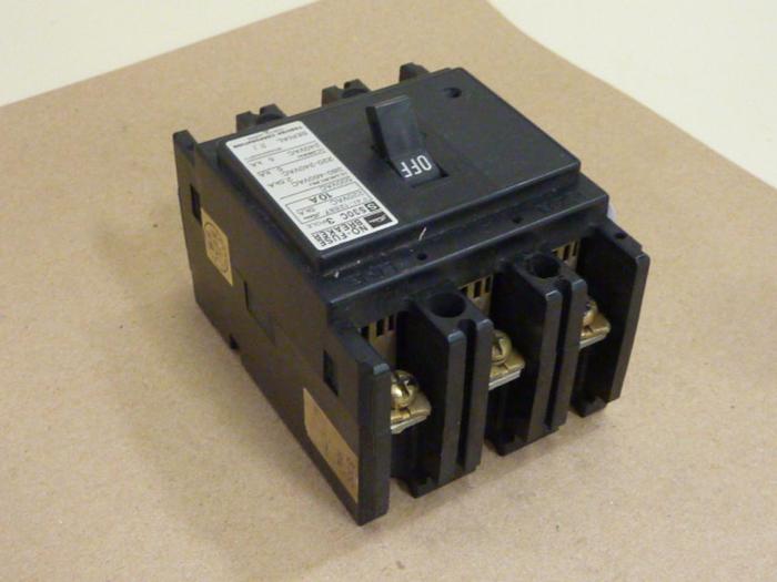 Used TOSHIBA 10 Amp Circuit Breaker S30C-3P-10A #57879