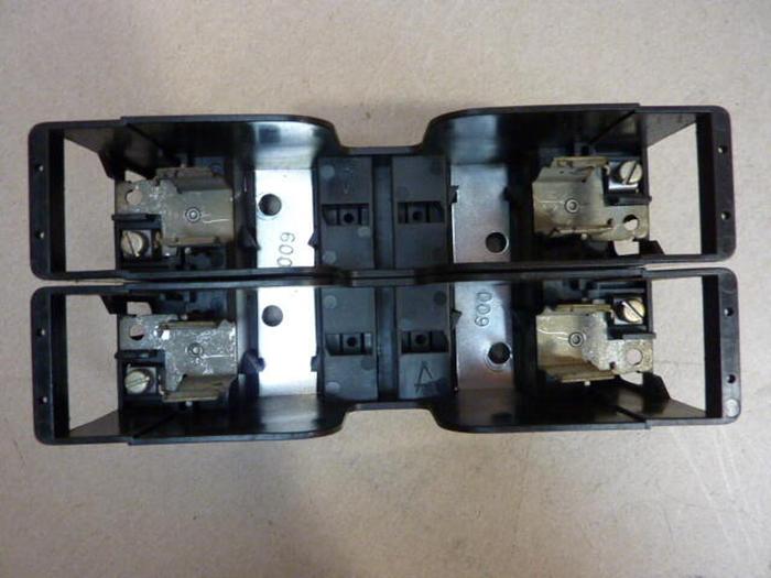Used WESTINGHOUSE 30 Amp Double Fuse Holder W632HA #30052