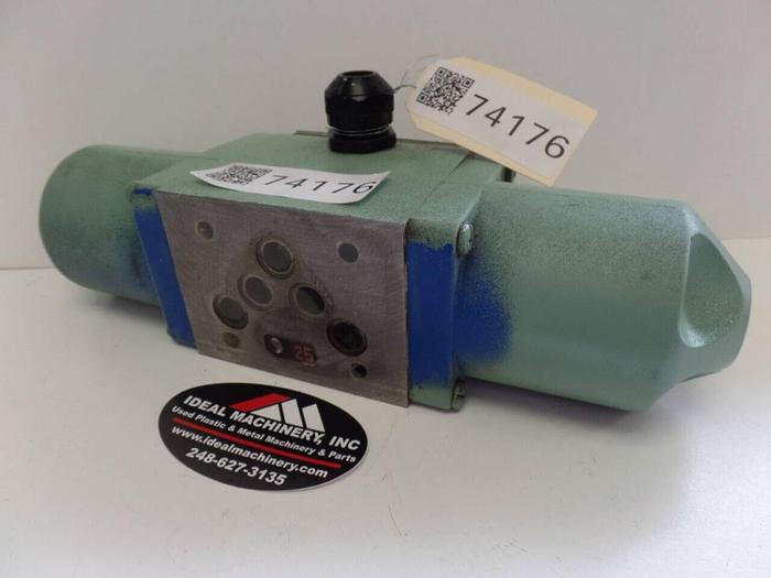 Used TOKYO KEIKI Hydraulic Solenoid Valve DG4S-5-6C-MW2-H-10 #74176