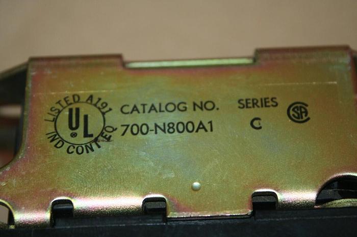 Used ALLEN BRADLEY AC Relay 700-N800A1 SER C #20768