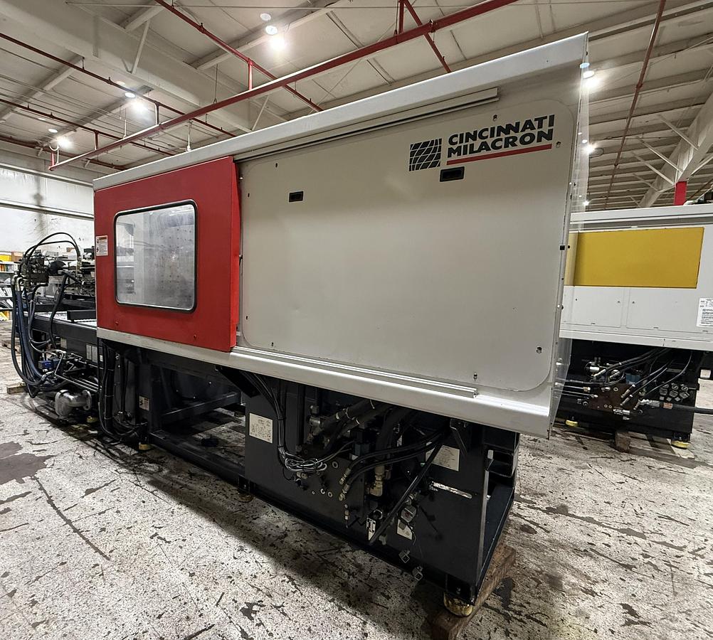 Used 1999 CINCINNATI MILACRON 310 Ton Injection Molding Machine MT310-22 USED #151852