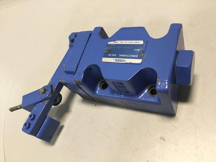 Used YUKEN Directional Valve DCG-03-2B8-5030 #102325
