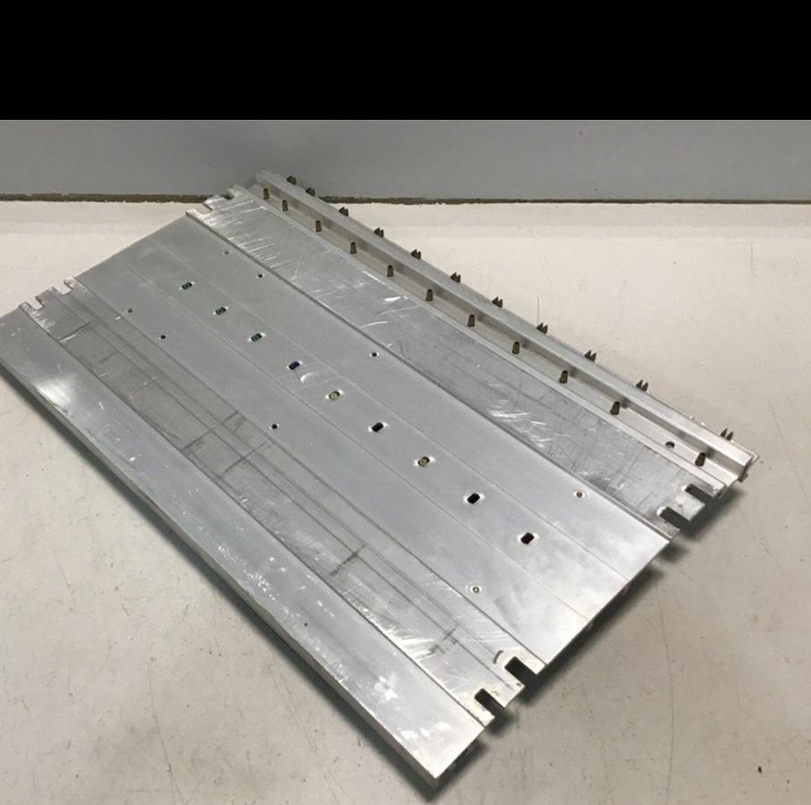 Used SIEMENS Rack Simatic S5 6ES5 700-2LA12 USED