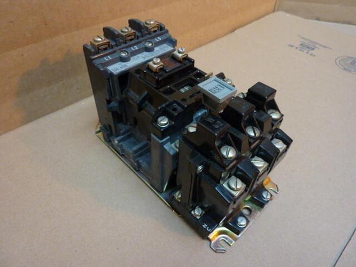 Used ALLEN BRADLEY Starter 509-AOD SER B W30 #8787