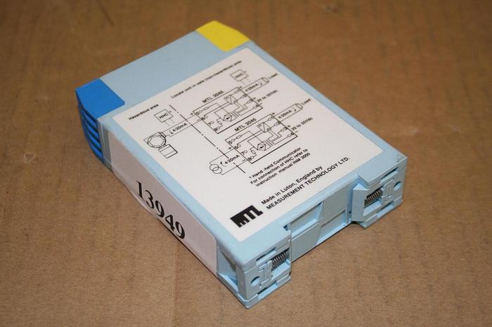 Used MEASUREMENT TECHNOLOGY LTD Repeater Power Supply MTL 3046 #13949