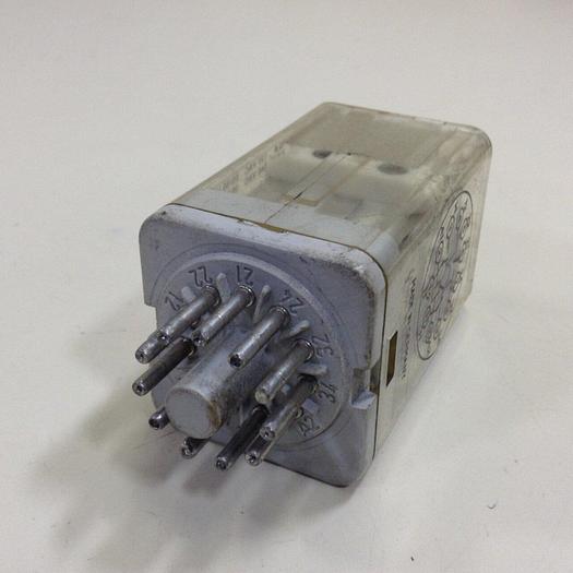 Used ALLEN BRADLEY Relay 700-HA33A1 SER A #76295