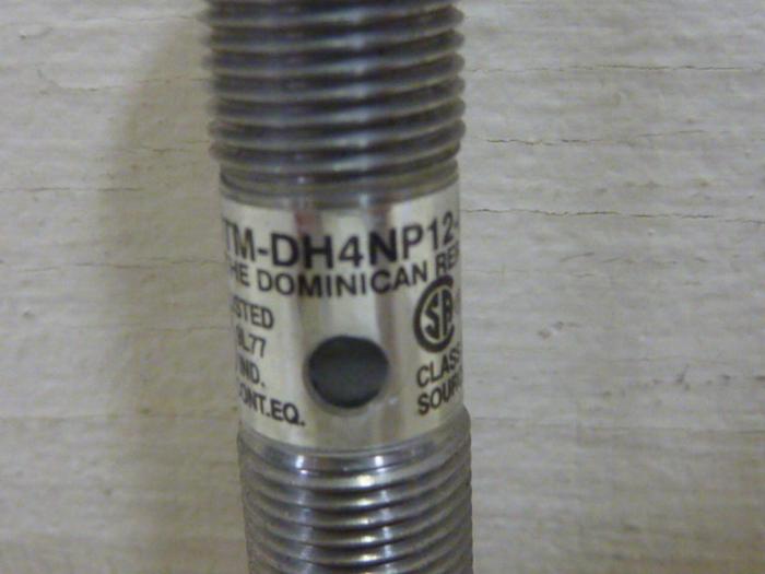 Used ALLEN BRADLEY Sensor 871TM-DH4NP12-D4 SER A #62570