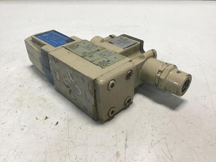 Used SPERRY VICKERS Valve DG4V32APLT10JAS310 #136565