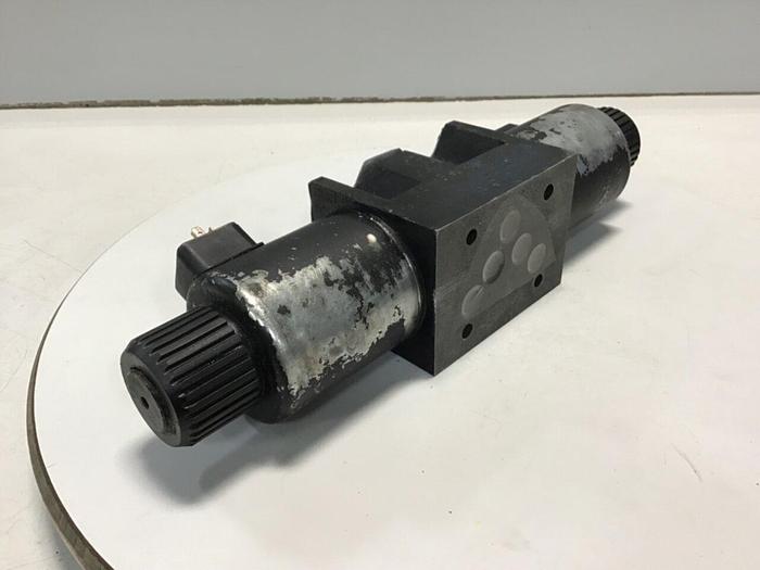Used EATON-VICKERS Directional Valve DG4V 5 2CJ M U H6 20 EN102 USED