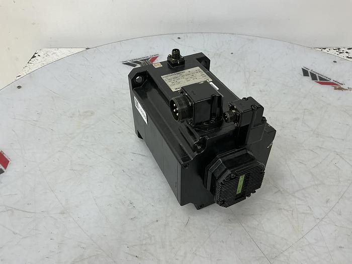 Used OKUMA BL-MC150J-20SB