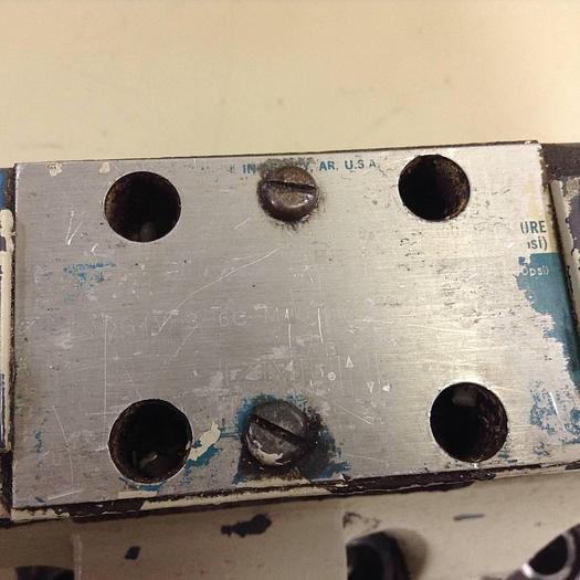 Used VICKERS Directional Control Valve DG5S831CETMUHL7B1340 #72443