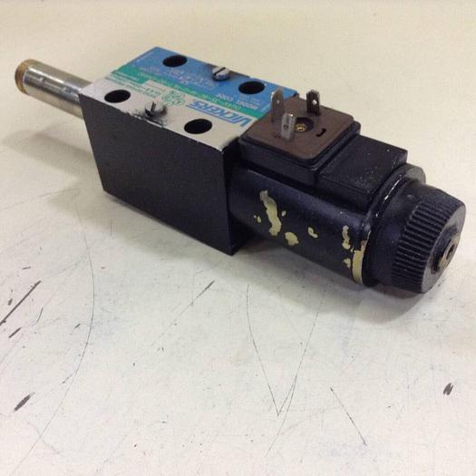 Used VICKERS Solenoid Valve DG4V-3S-6C-M-U-HL7-60-EN490 Used