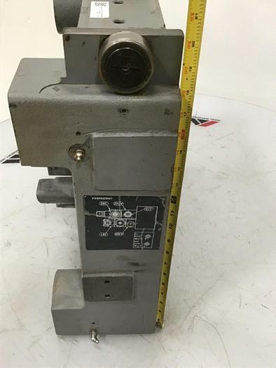 Used SUMITOMO Moving Platen JA83E649A4 #117677