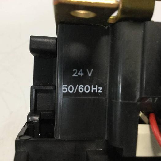 Used TELEMECANIQUE Contactor LC1D80004 #96444