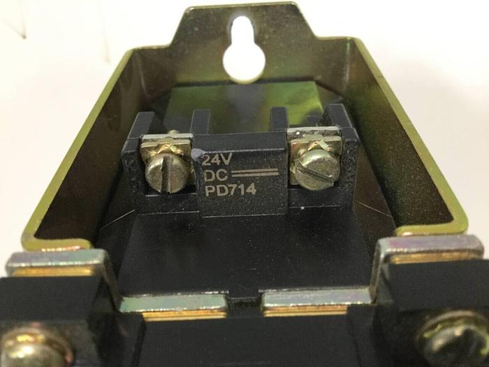 Used ALLEN BRADLEY Relay 700DC-P200Z24 #92917