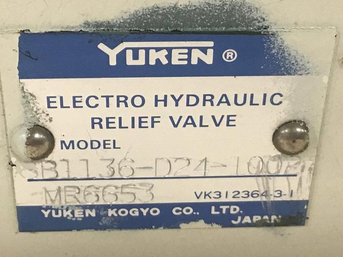 Used YUKEN Valve 8B1136-D24-1002 #138031