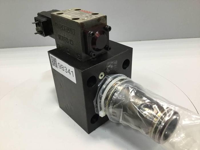 Used MOOG Valve CCE32A6RH1X06 #98341